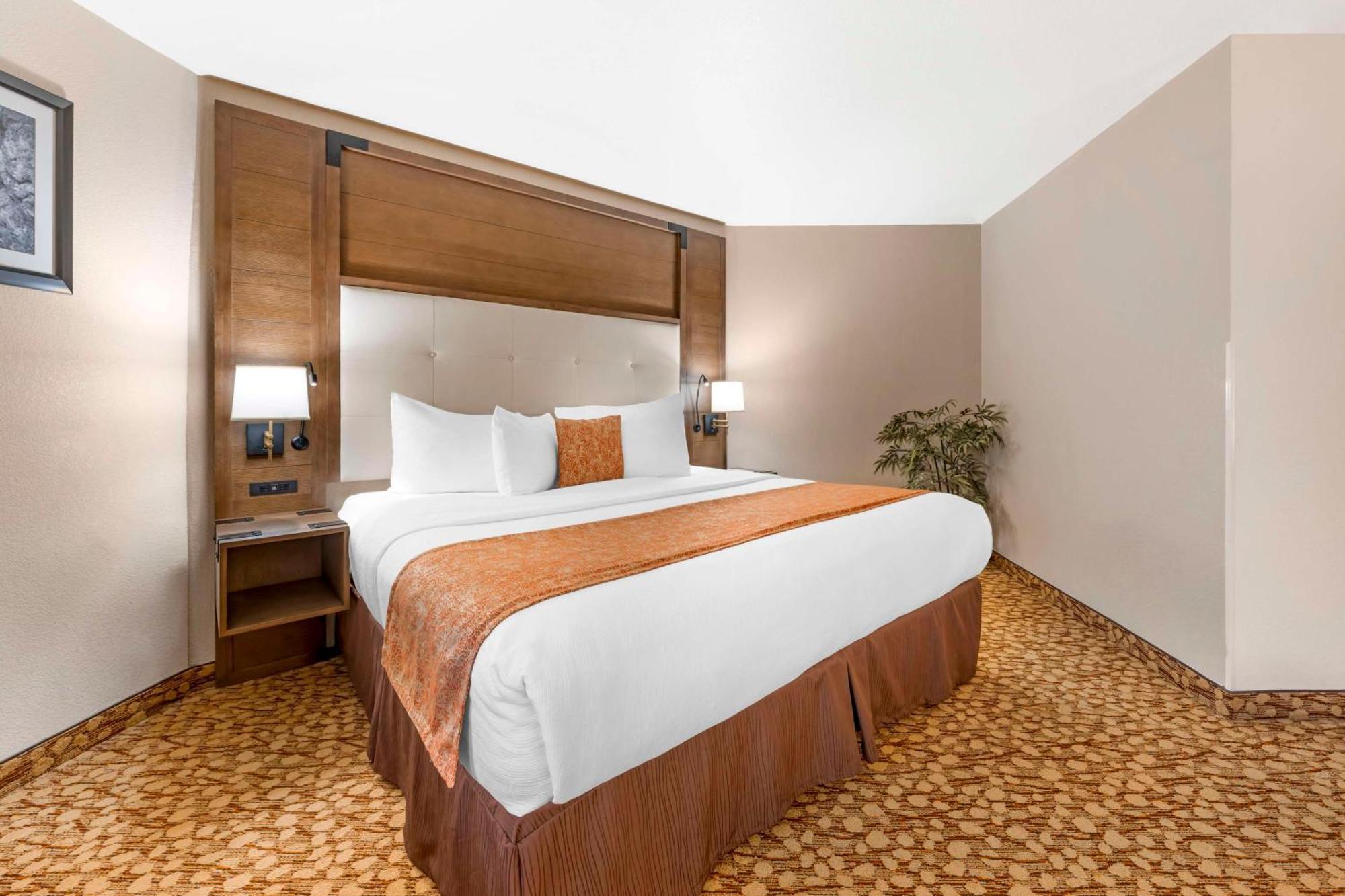 Best Western Plus Mill Creek Inn Salem Bagian luar foto