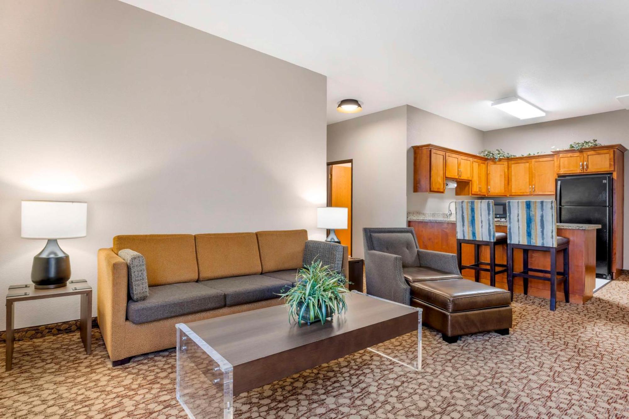 Best Western Plus Mill Creek Inn Salem Bagian luar foto