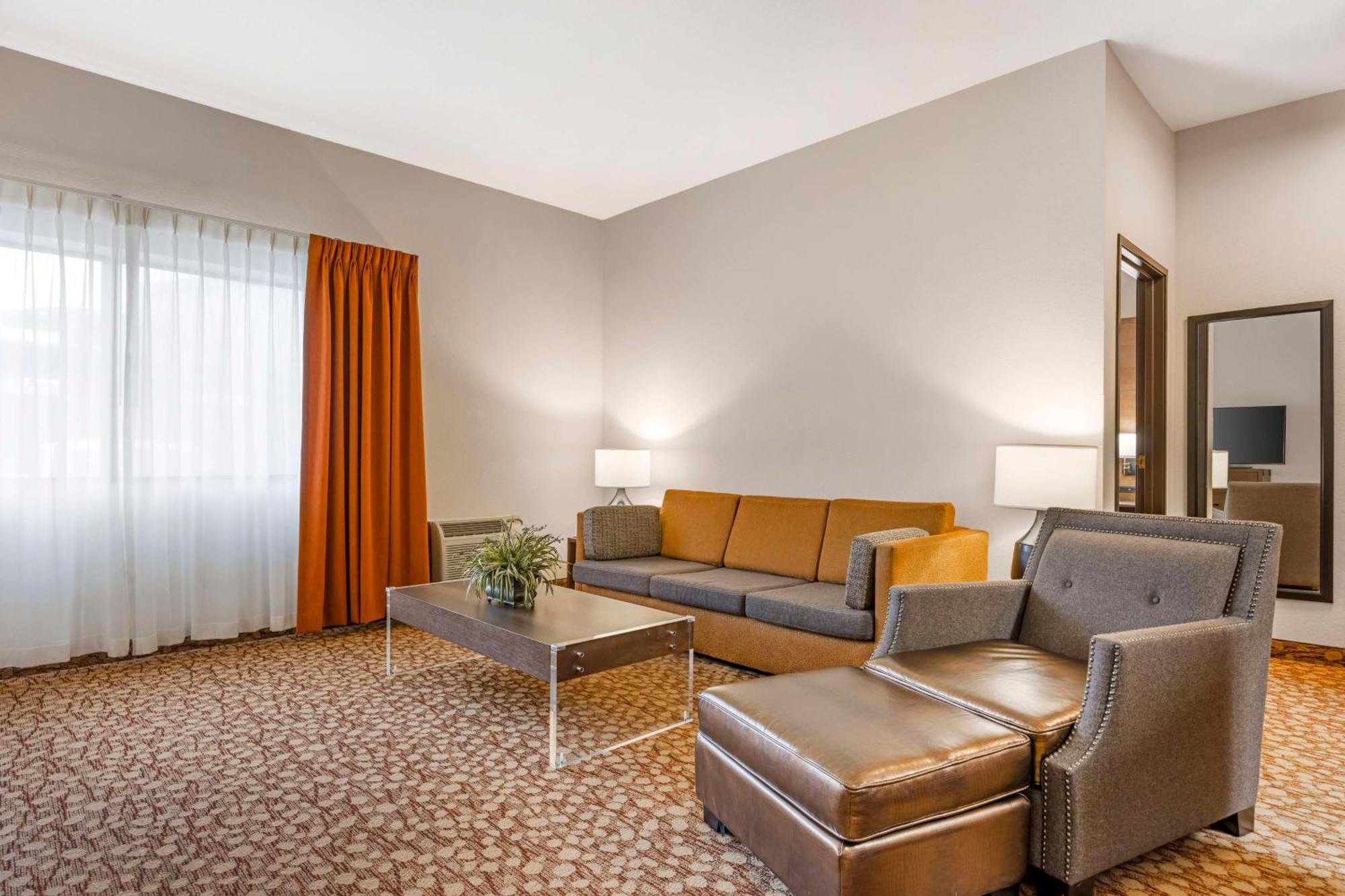 Best Western Plus Mill Creek Inn Salem Bagian luar foto