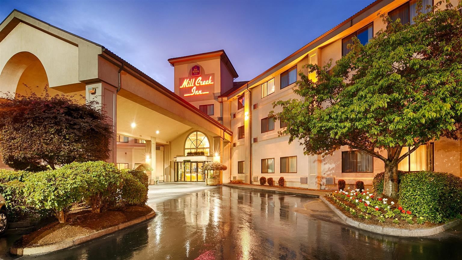 Best Western Plus Mill Creek Inn Salem Bagian luar foto