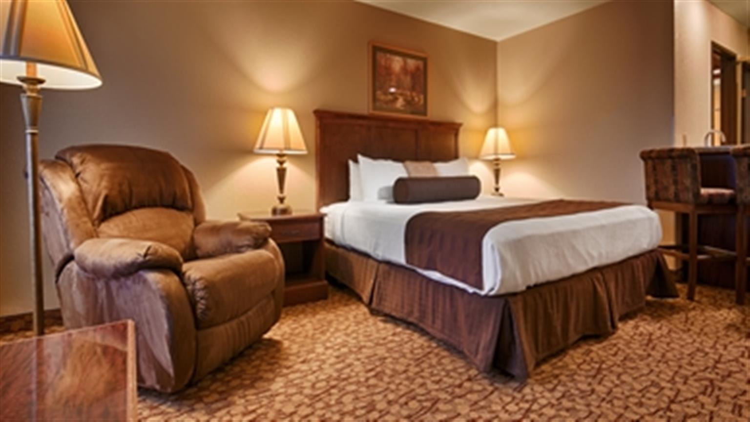 Best Western Plus Mill Creek Inn Salem Bagian luar foto