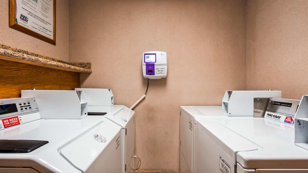 Best Western Plus Mill Creek Inn Salem Bagian luar foto